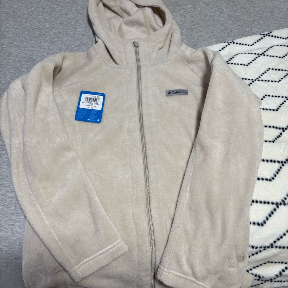 Columbia Women's Cream Hooded fleece Jacket